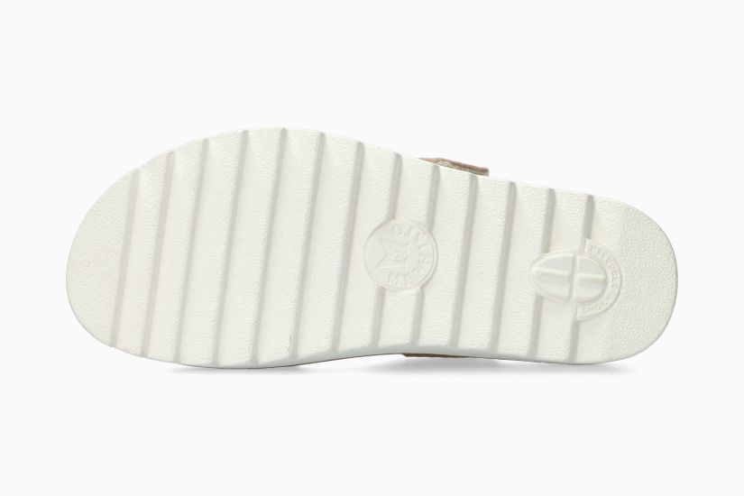 Dakota - White