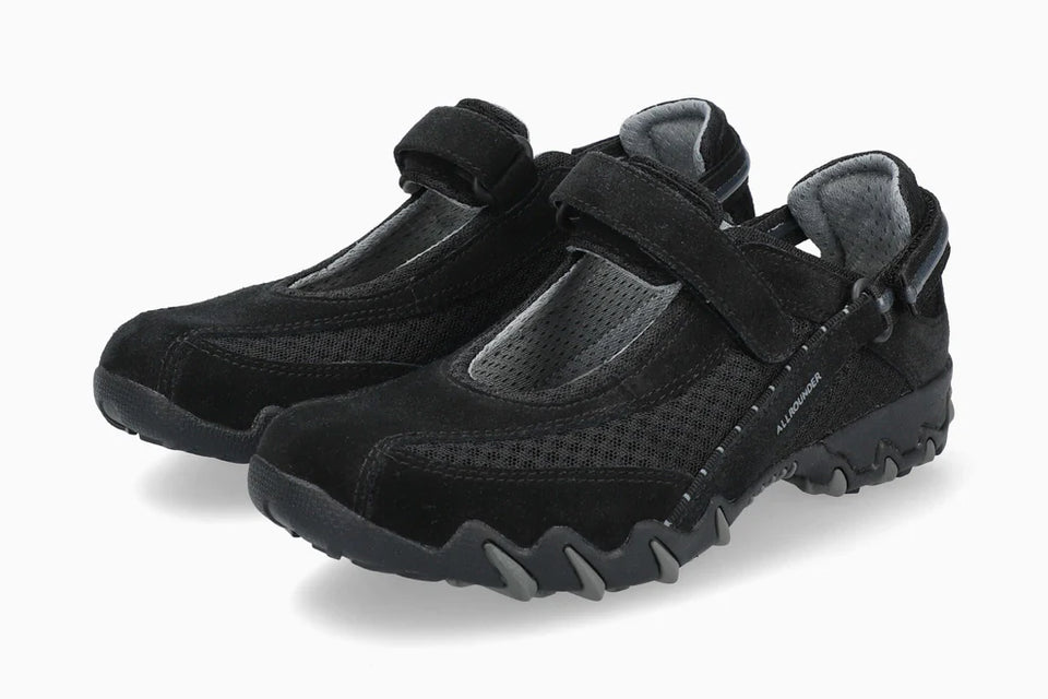 Niro Classics - Black Closed Mesh