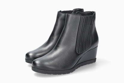 Fiorina - Black