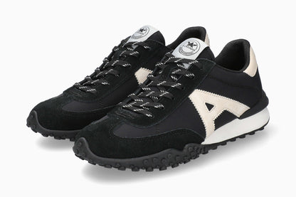 Kapri - Black